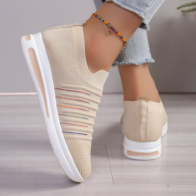 Plus Size Mesh Casual Pumps Flyknit